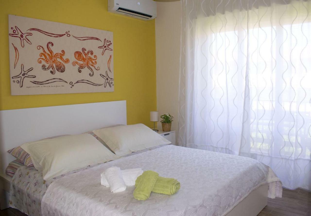 Appartamento Scorcio Di Mare Aci Castello Kültér fotó
